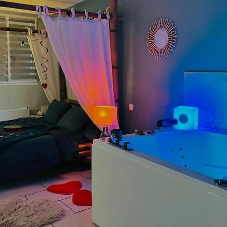 Appartement Jacuzzi 4 Etoiles Beaute - Mbroom Var 퓌제 쉬르 아르장 외부 사진
